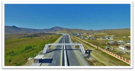 description of image 1